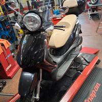Piaggio Beverly 125
