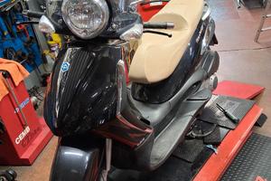 Piaggio Beverly 125