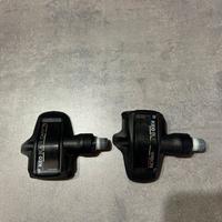 Pedali bici da corsa look carbonio