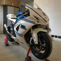 Suzuki GSX-R 750 2012 pista / stradale