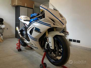 Suzuki GSX-R 750 2012 pista / stradale