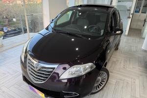 Lancia Ypsilon 1.3MJT95cv Platinum+TETTO APRIBILE2