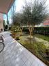 recente-appartamento-p-terra-con-giardino-privato