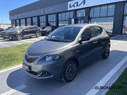 Lancia Ypsilon 1.0 firefly hybrid Platino s&s 70cv