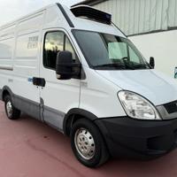 IVECO DAILY 29L 2.3 hpi PC-TM Minivan FRIGO