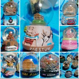 12 Sfere di Vetro cn Acqua e Neve.Souvenir,da Coll