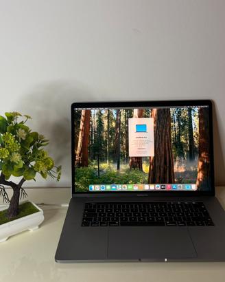 MacBook Pro 2019 i9 32GB RAM 1TB SSD APPLE FATTURA