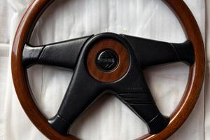 Volante momo vintage