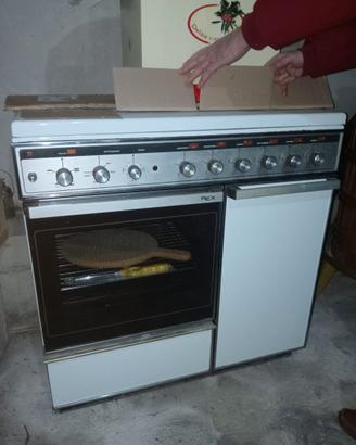 cucina a gas con forno