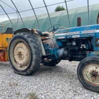 Trattore ford 4000