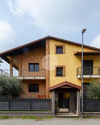 VILLA SINGOLA A BEINASCO