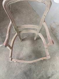 Poltrone grezze in legno