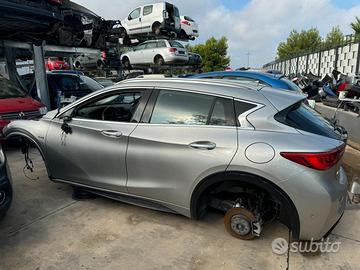 Ricambi infiniti aws q30 2016