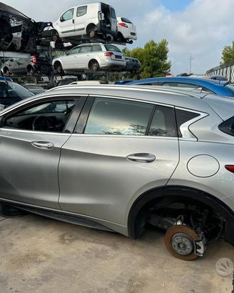 Ricambi infiniti aws q30 2016