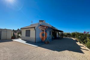 Menfi Fabbricato Rurale A Breve Distanza Dal Mare