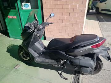 Yamaha X-Max 250 - 2014