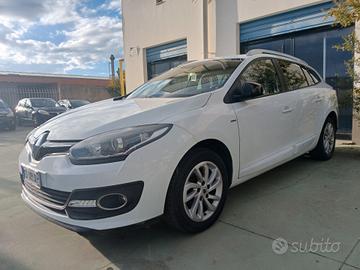 RENAULT Megane SporTour 1.200 TCE 120cv Km116.000