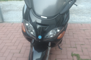 Scooter piaggio x9 250