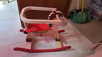 Cavallo a Dondolo