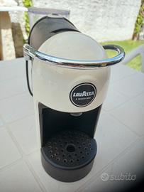 Macchina caffè Lavazza a modo mio