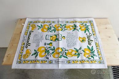 Strofinaccio da cucina con limoni