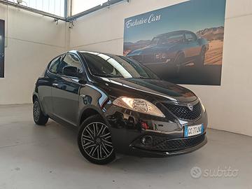 Lancia Ypsilon 1.0 FireFly 5 porte S&S Hybrid Ecoc