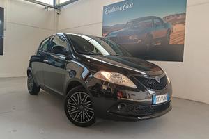 Lancia Ypsilon 1.0 FireFly 5 porte S&S Hybrid Ecoc