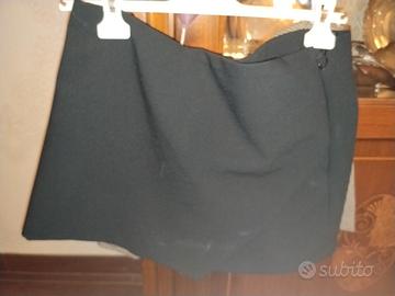 Gonna nera mezza stagione