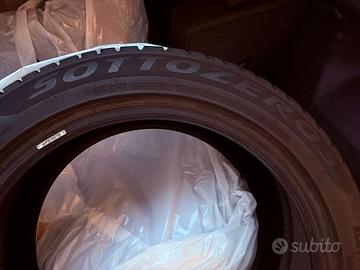 Treno di 4 Gomme Invernali Pirelli Sottozero 3