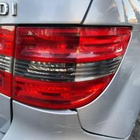 MERCEDES-BENZ B180 ANNO 2007 - STOP POSTERIORE DES