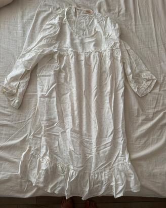 Vestito bianco con dettagli oro nuovo