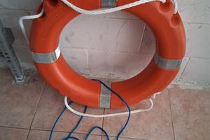 Motore 3.5 cv 4tempi .e salvagente