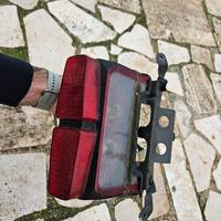 Fanale posteriore yamaha fzs 600