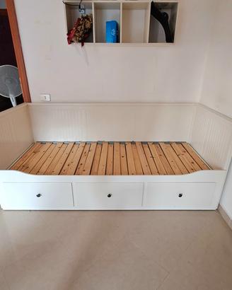 Struttura divano letto con cassettoni Ikea
