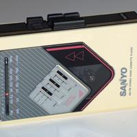 Walkman Sanyo MGR77 AM/FM Stereo Radio Cassette