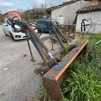 Pala Meccanica per Trattore Cingolato