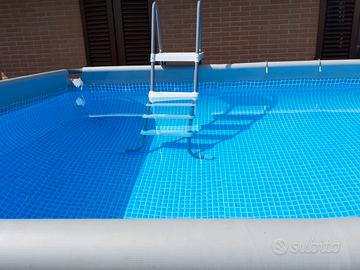 Piscina intex fuoriterra