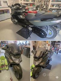 Scooter Kymco xciting 500