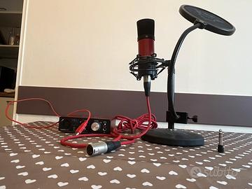 Bundle Focusrite Scarlett Solo + Mic + Accessori