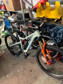 FOCUS JAM 6.9 custom