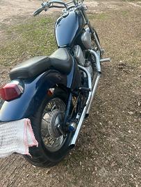 Moto honda shadow vt 600