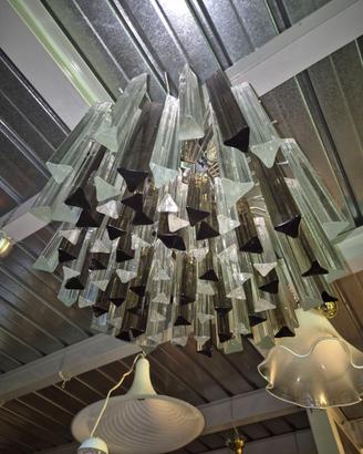 lampadario in stile Mid-Century moderno è realizza