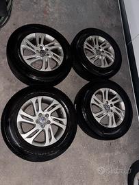 SET 4 CERCHI LEGA VOLVO 17” XC+PIRELLI 235/65 R17