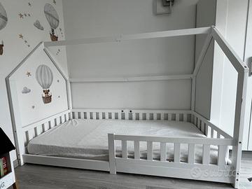 Lettino montessoriano per bambini