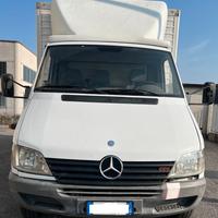 Mercedes sprinter