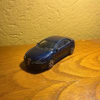 Modellino Alfa GT