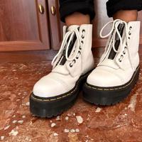 Dr. MARTENS STIVALE
