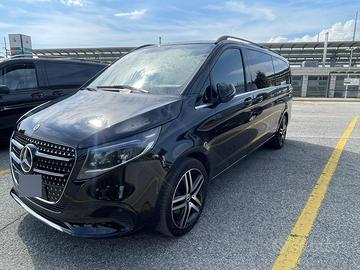 Mercedes klasseV con licenza Ncc