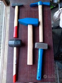 Lotto martelli di diversi pesi e forme 