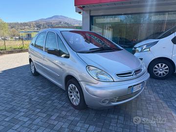 Citroen Xsara Picasso 2.0 HDi - NEOPATENTATI